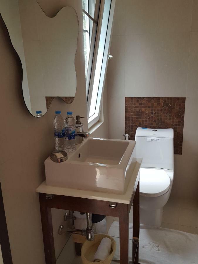 Karon Beach Apartment Sea View Eksteriør billede